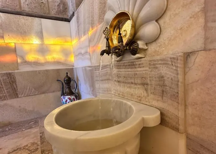 Hasan Bey Konaklari *